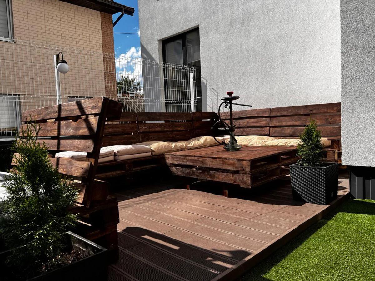 Nyvky Like Home - Studio - Apt 35 Κίεβο Εξωτερικό φωτογραφία
